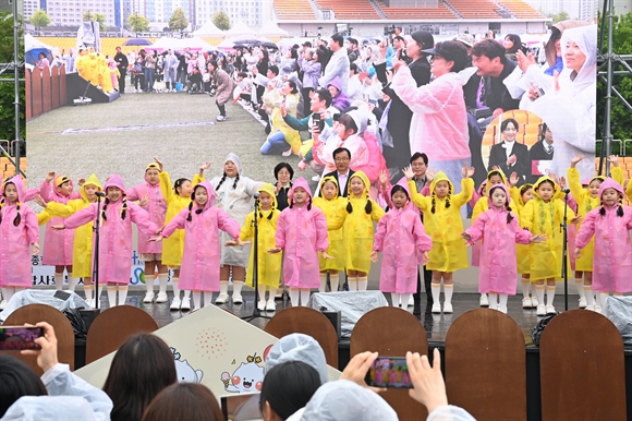 92a8abdb-86b8-4067-b8b3-8cf2741e6947.jpg